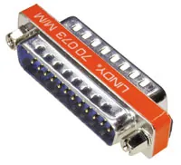 Lindy 25-pin D Mini Gender Changer